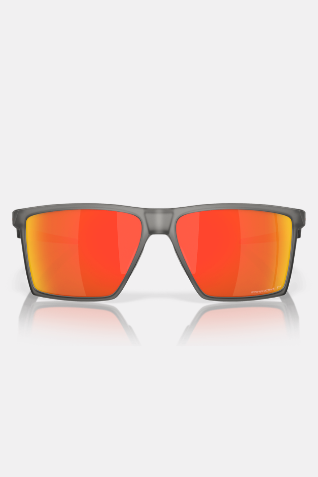 Oakley Futurity Sun Satin Grey Smoke / Prizm Black Polarized